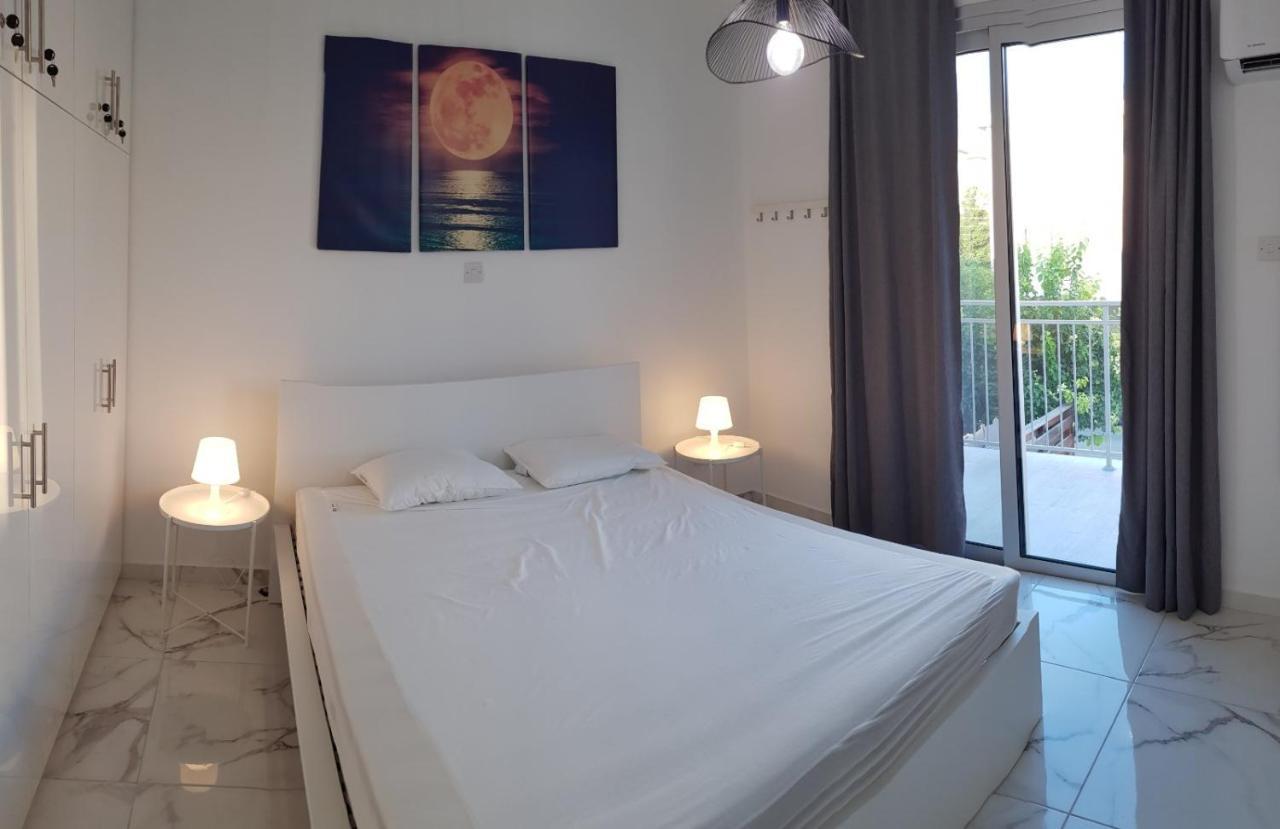 Eros Maisonette In Latchi Area Just 700 Meters Or One-Minute Drive From Polis Municipal Beach Eksteriør bilde