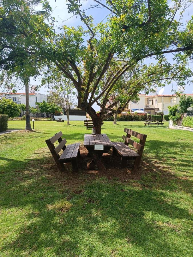 Eros Maisonette In Latchi Area Just 700 Meters Or One-Minute Drive From Polis Municipal Beach Eksteriør bilde